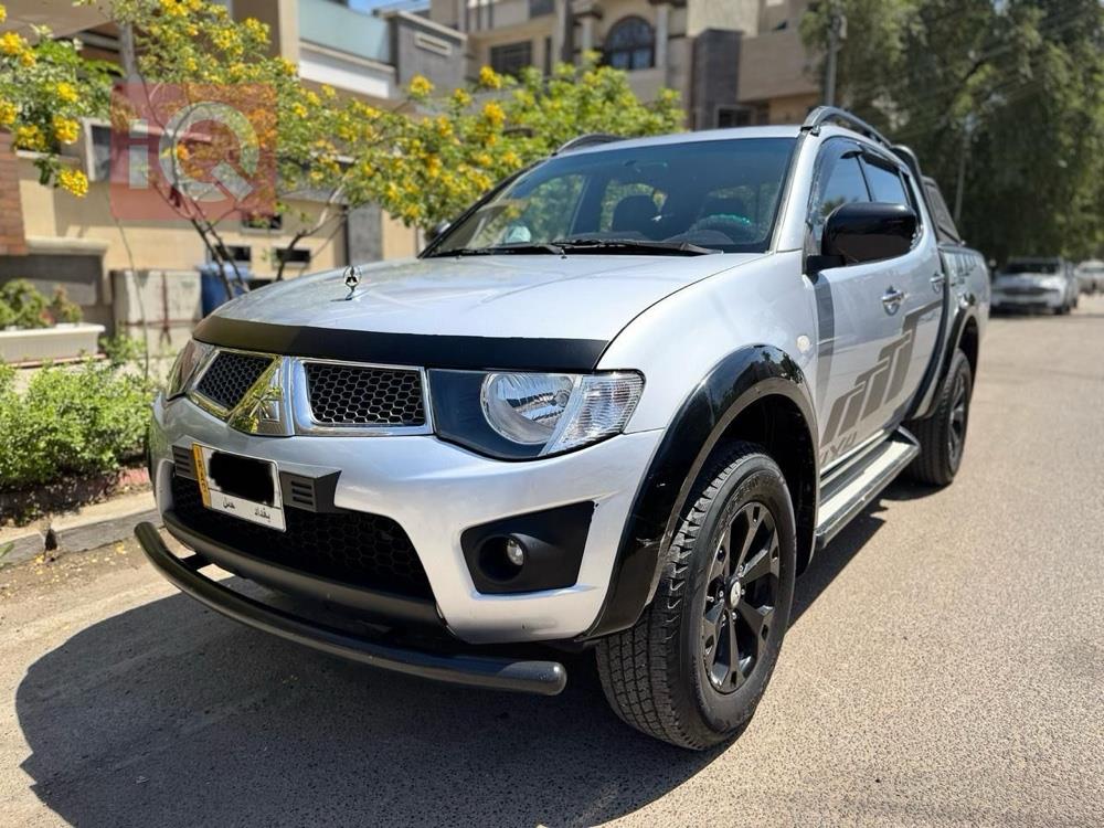 Mitsubishi L200